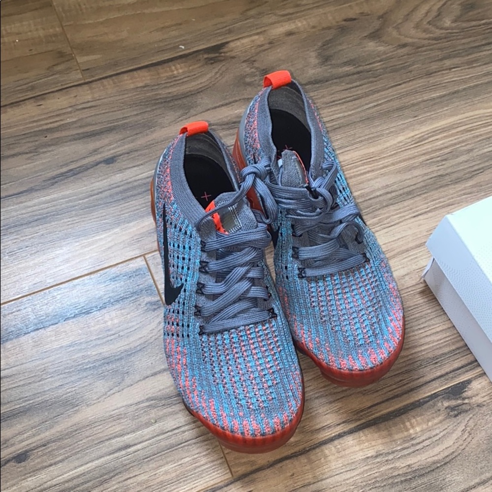 E Air Vapor max fly knit 3